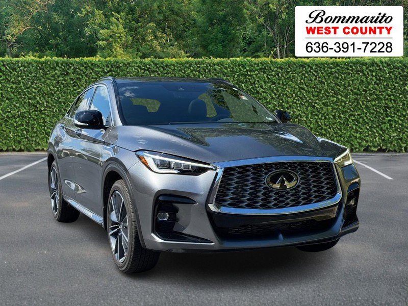 Used 2025 INFINITI QX55 Essential