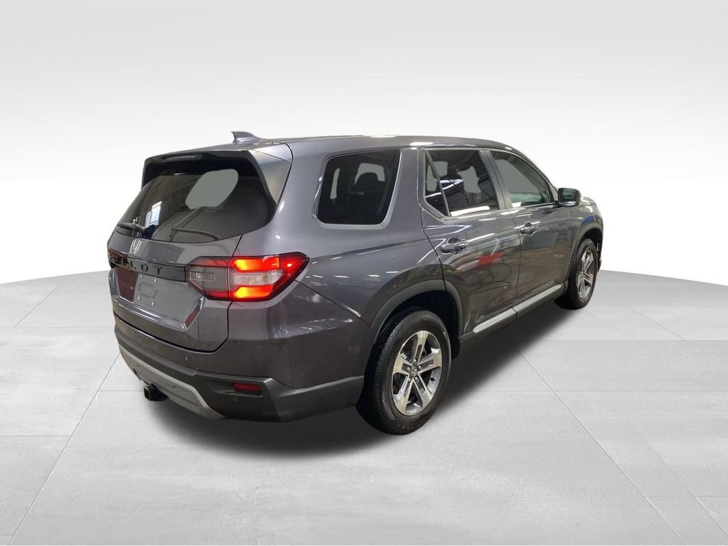 Certified 2024 Honda Pilot EX-L image 9