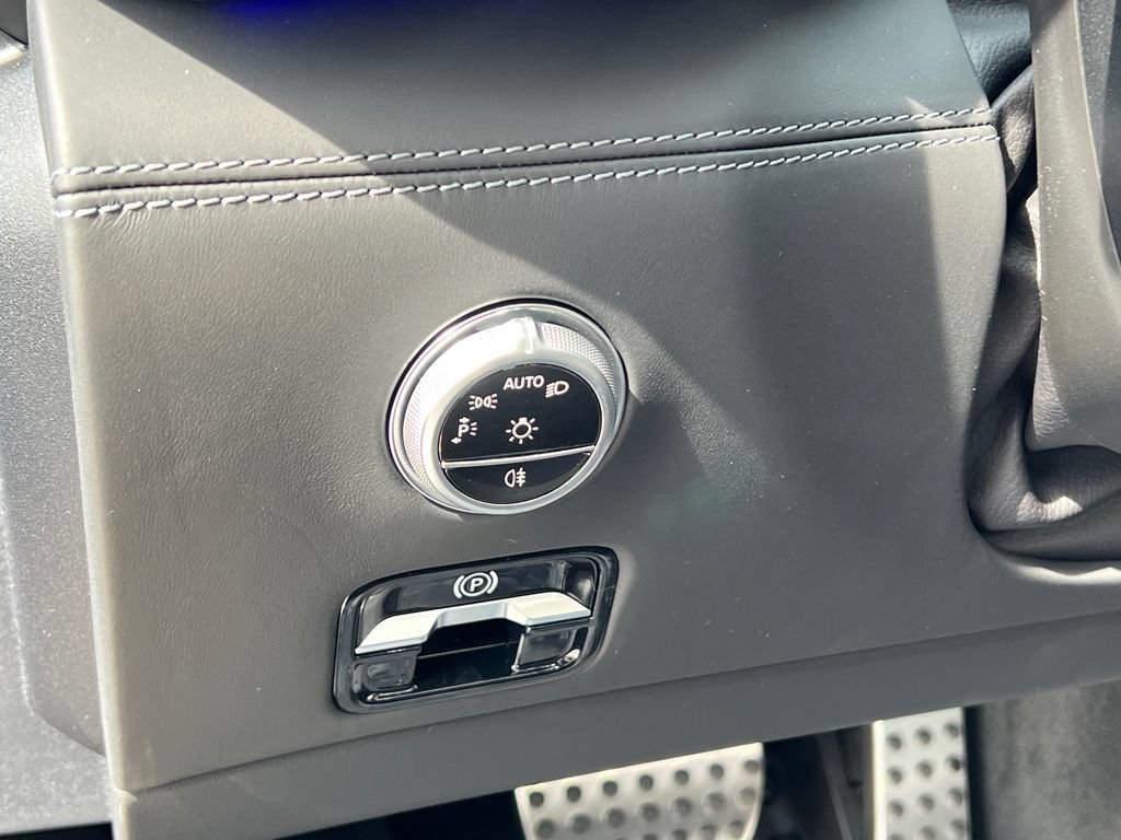 New 2027 Mercedes-Benz SL 43 AMG image 13