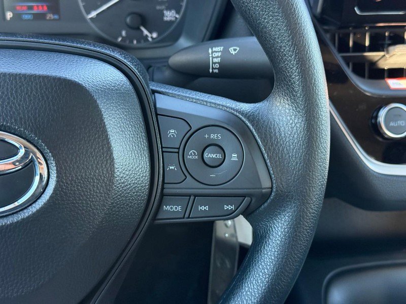 Certified 2025 Toyota Corolla LE image 22