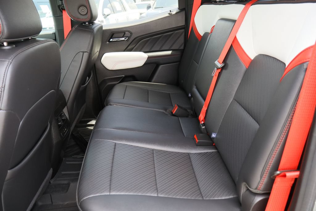 Certified 2024 GMC Canyon AT4X AWD/4WD image 27