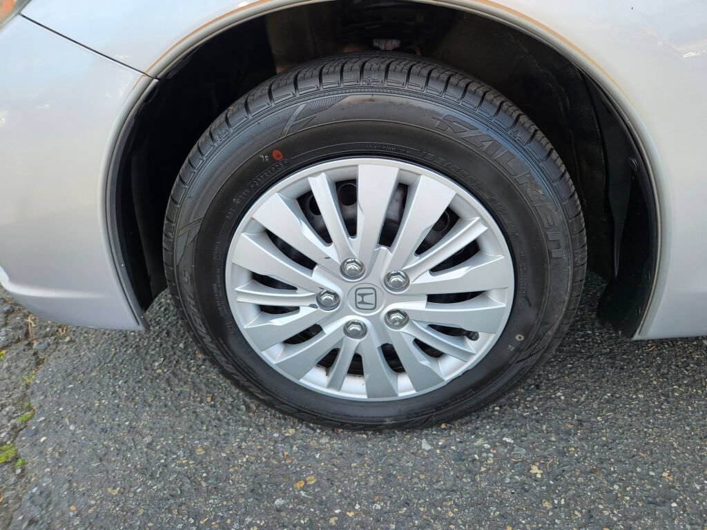 Used 2015 Honda Civic LX image 8