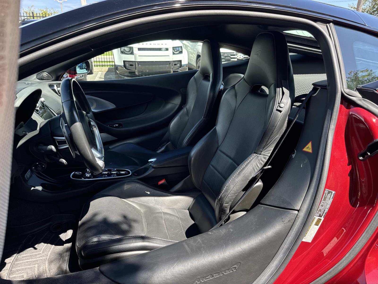 Used 2020 McLaren GT RWD image 14