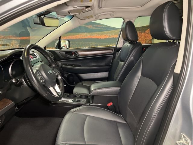 Used 2017 Subaru Outback 2.5i Limited image 22