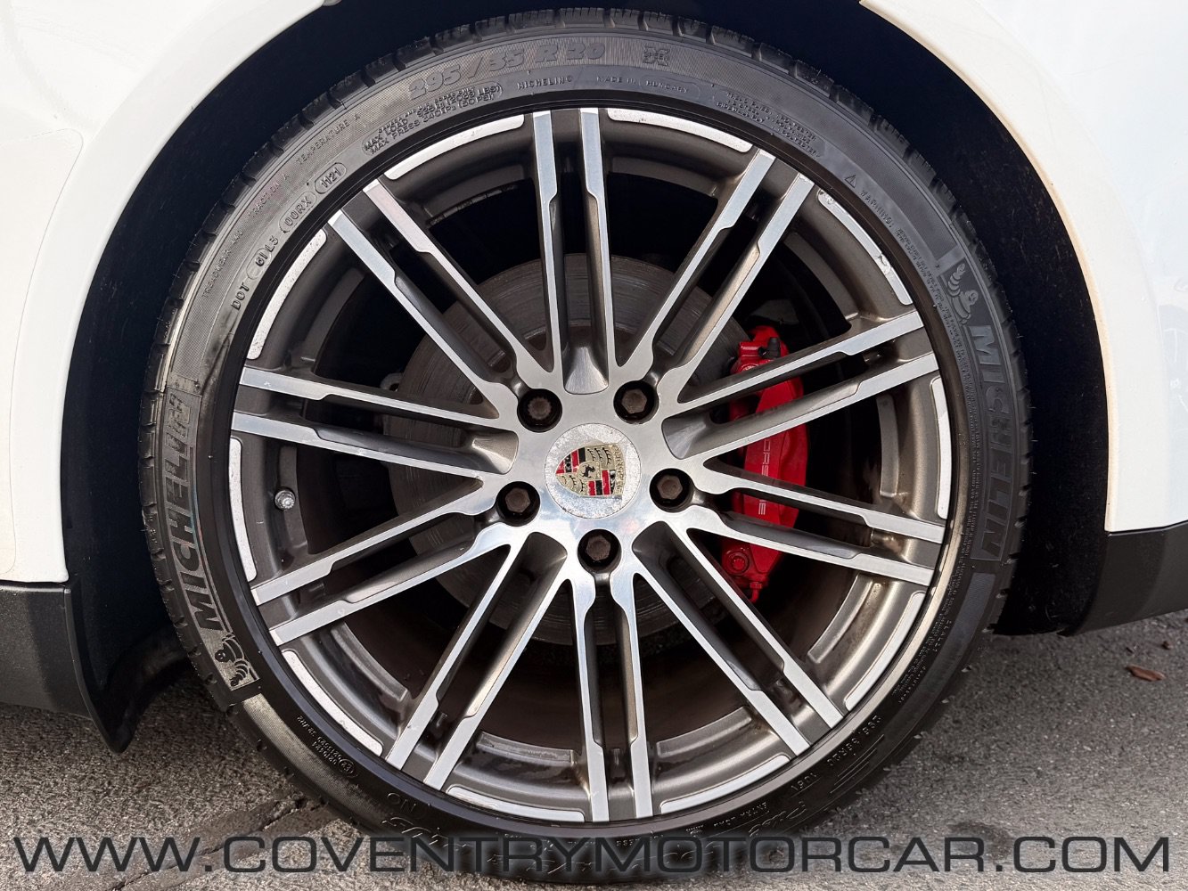 Used 2016 Porsche Panamera GTS AWD/4WD image 8