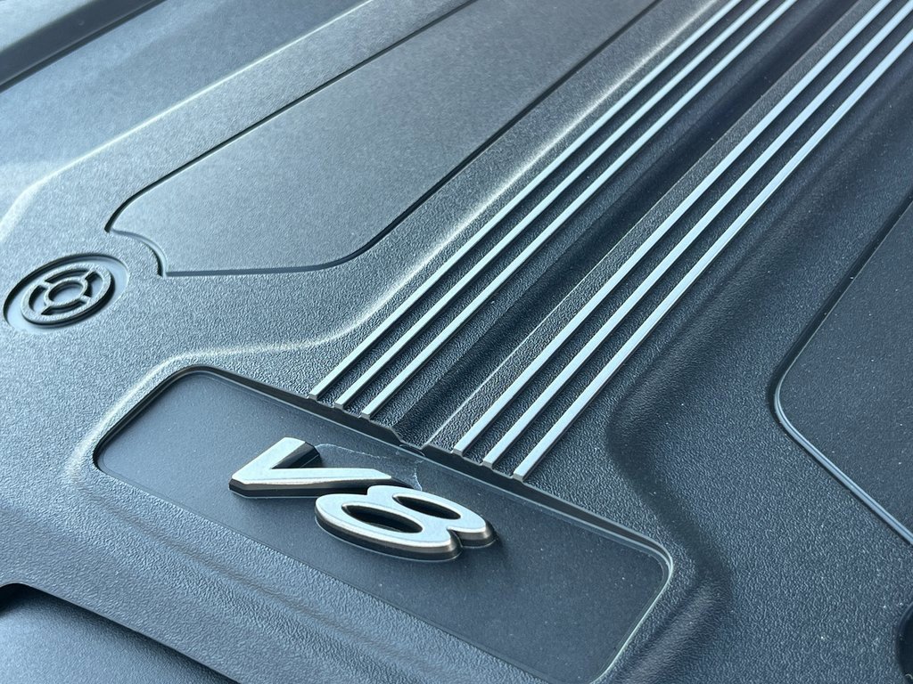 Certified 2025 Bentley Bentayga image 61