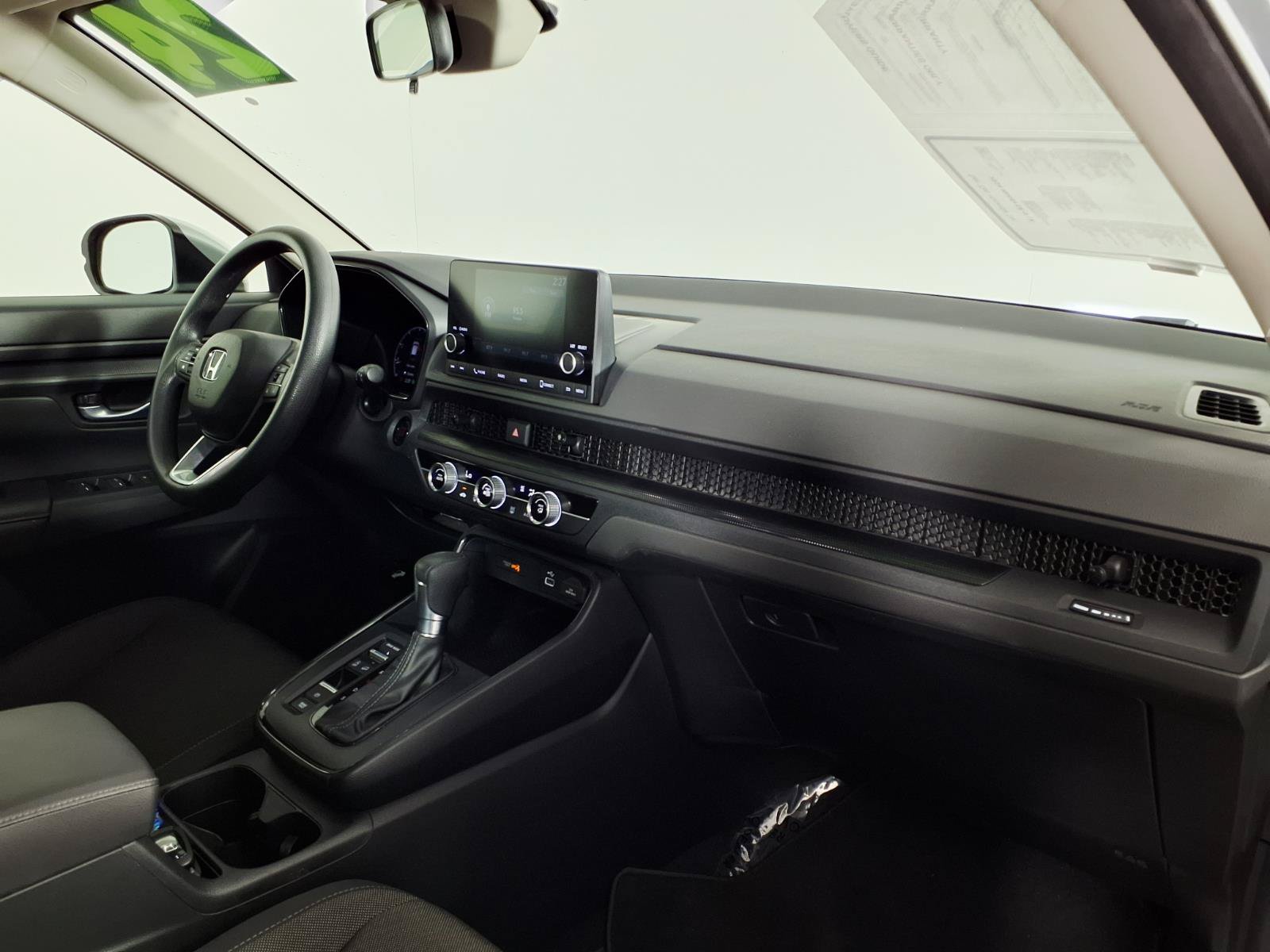 Used 2024 Honda CR-V LX image 9