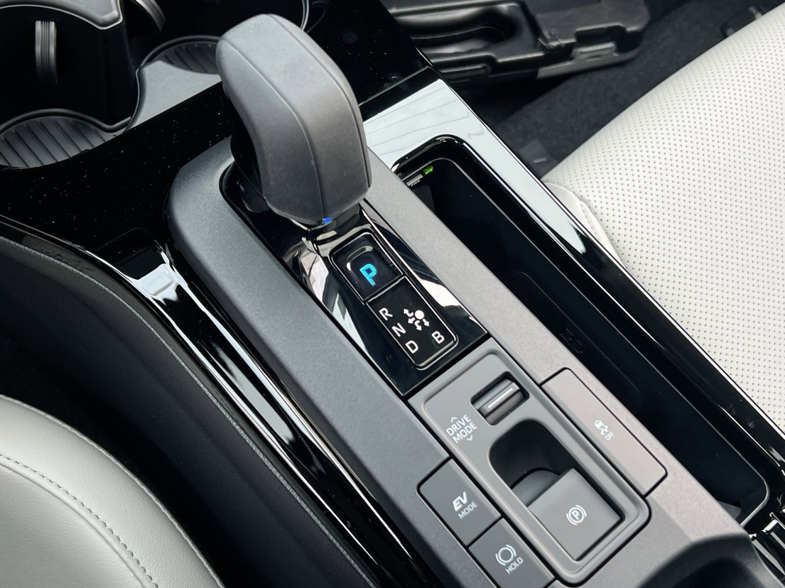 New 2026 Toyota Prius Limited image 22