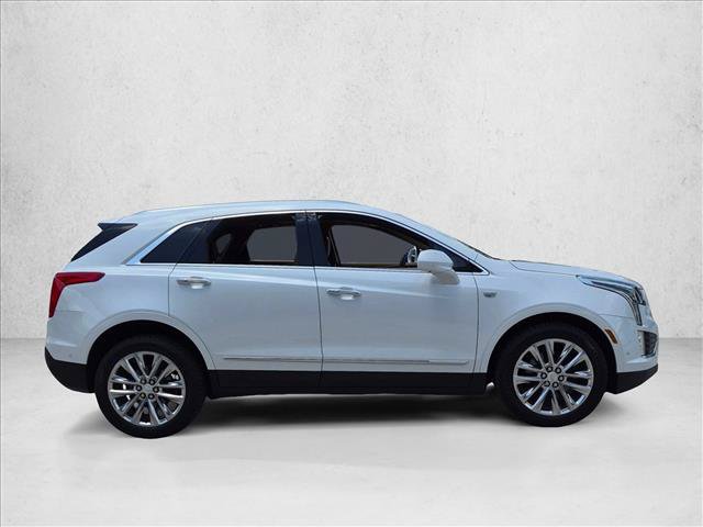Used 2018 Cadillac XT5 Platinum w/ Driver Assist Package AWD/4WD image 4