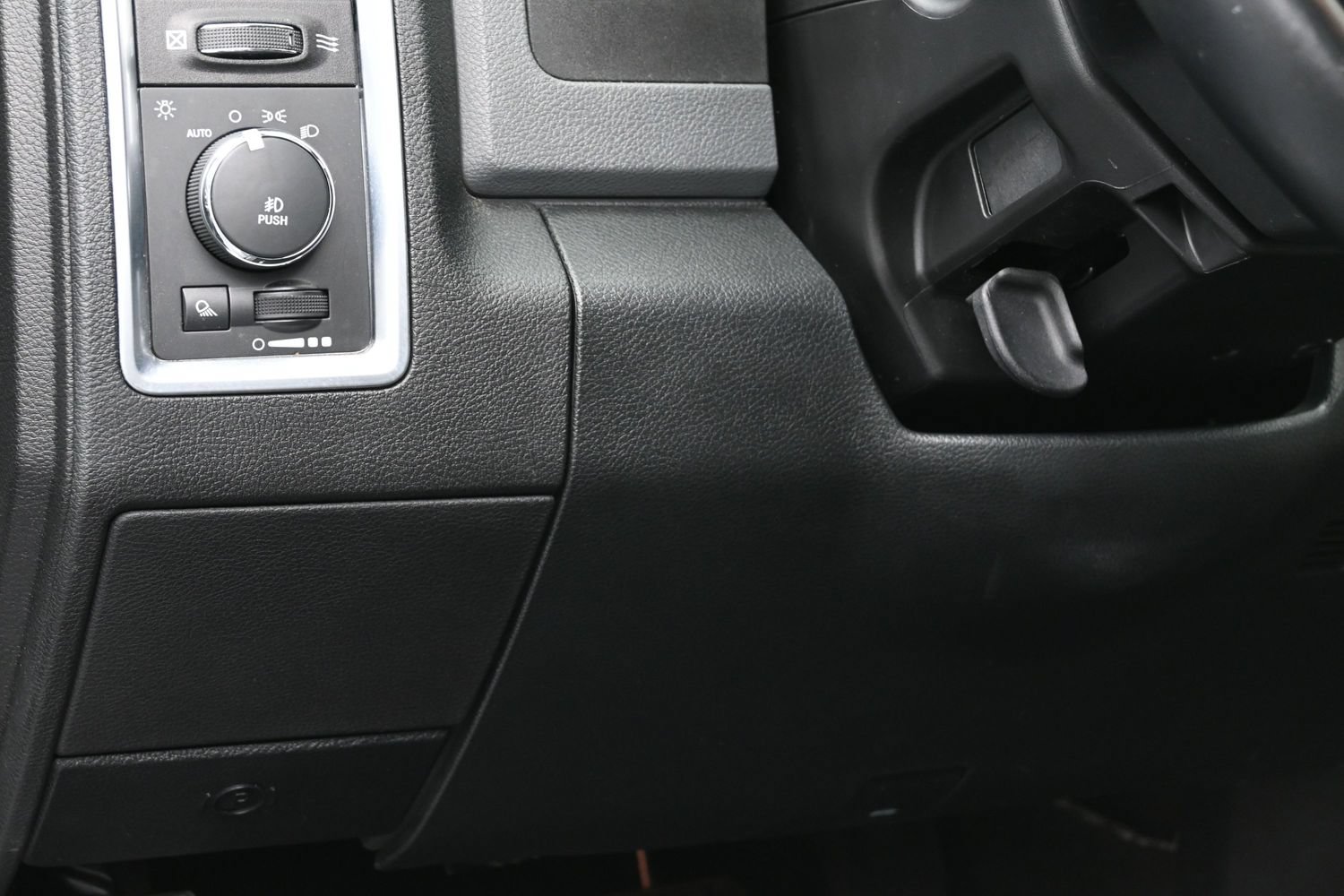 Used 2016 RAM 1500 Lone Star RWD image 23
