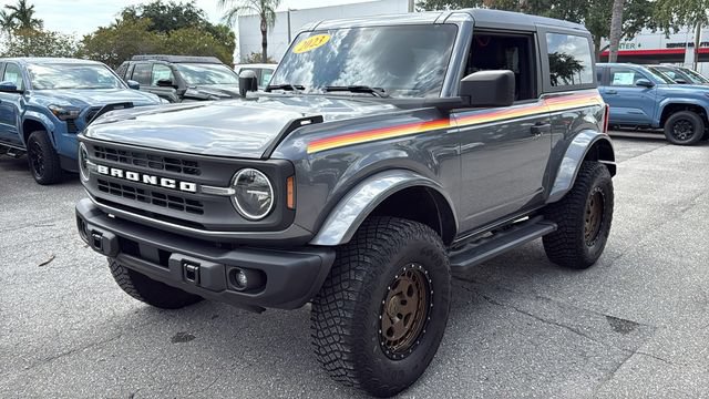 Used 2023 Ford Bronco Black Diamond w/ Sasquatch Package AWD/4WD image 3