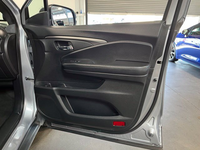 Used 2019 Honda Passport Sport image 13