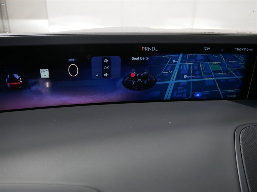 Certified 2024 Lincoln Nautilus Reserve w/ Equipment Group 202A image 28