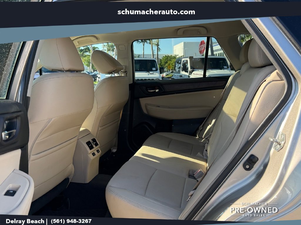 Used 2017 Subaru Outback 2.5i Limited AWD/4WD image 11
