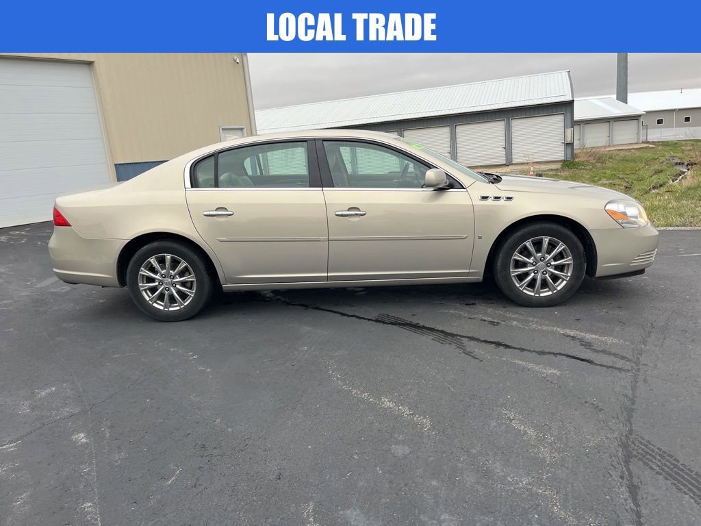 Used 2009 Buick Lucerne CXL image 3