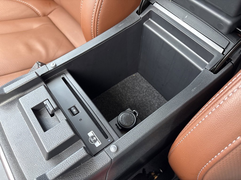 Used 2025 Subaru Outback Touring image 27