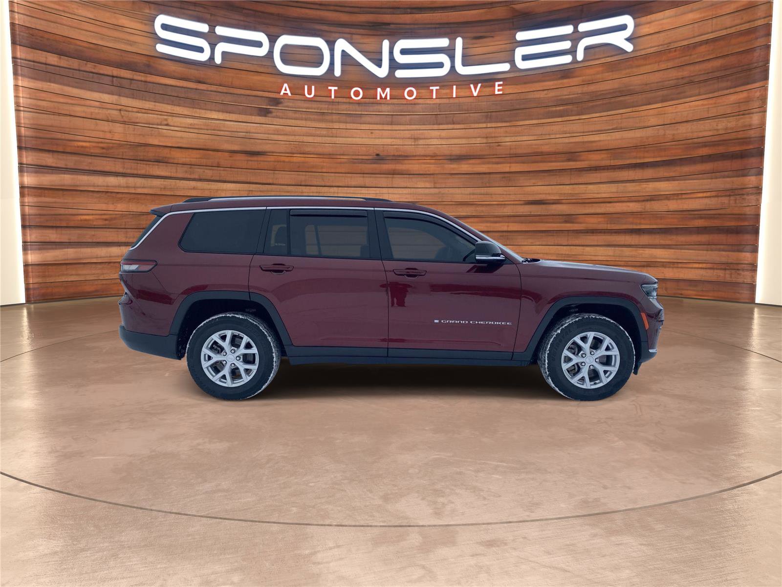 Used 2023 Jeep Grand Cherokee L Limited image 7