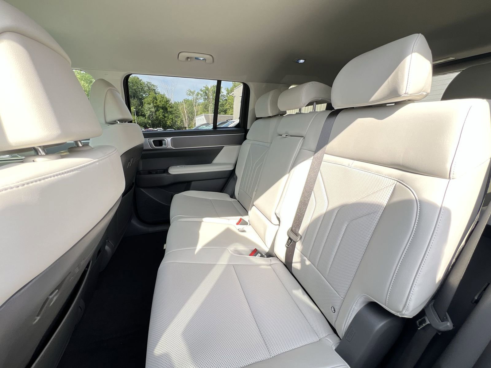 New 2026 Hyundai Santa Fe SEL AWD/4WD image 16