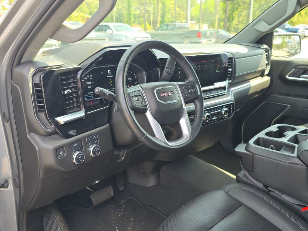 Used 2025 GMC Sierra 1500 SLT image 14