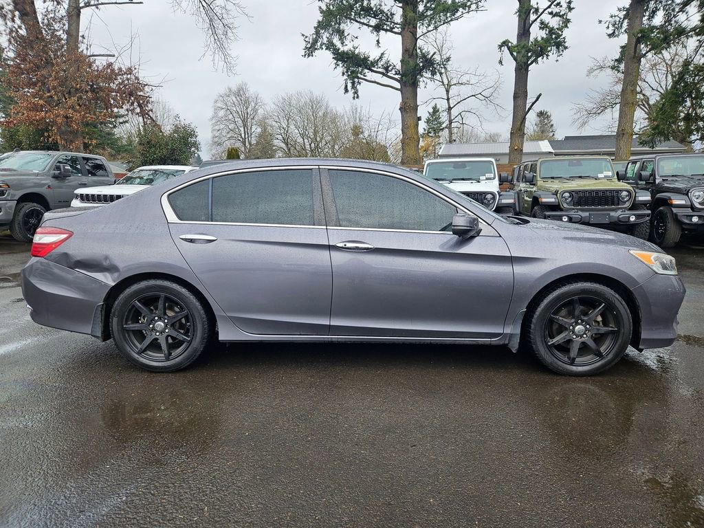 Used 2016 Honda Accord EX-L image 8