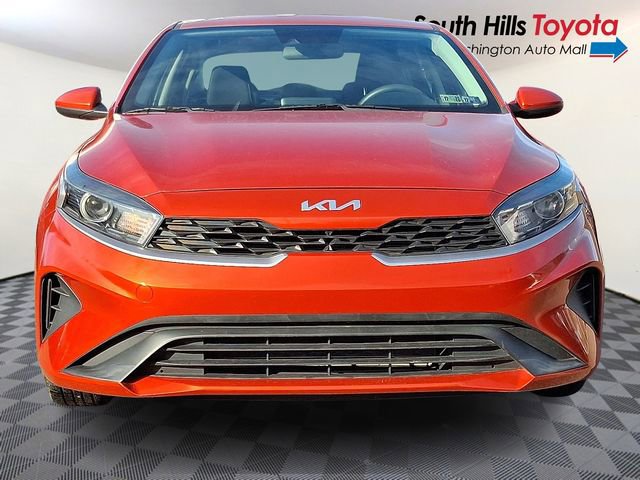Used 2022 Kia Forte LXS image 2