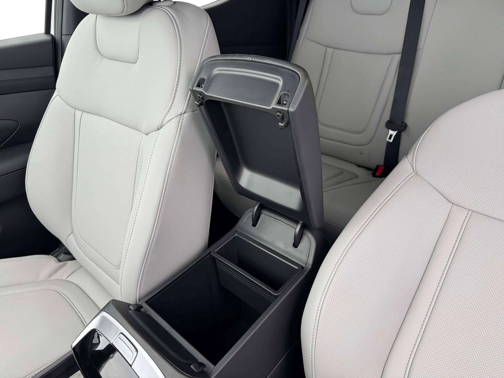 New 2026 Hyundai Santa Cruz SEL FWD image 19