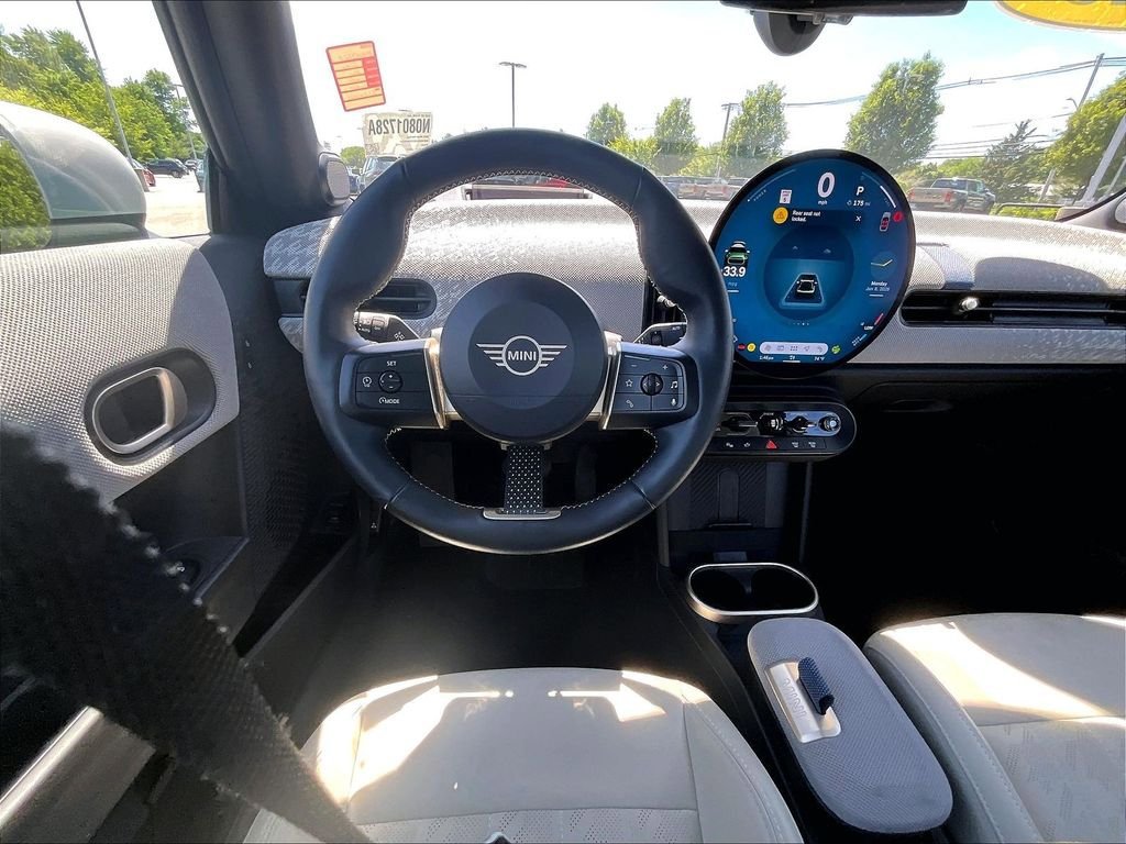 Used 2025 MINI Cooper S FWD image 17
