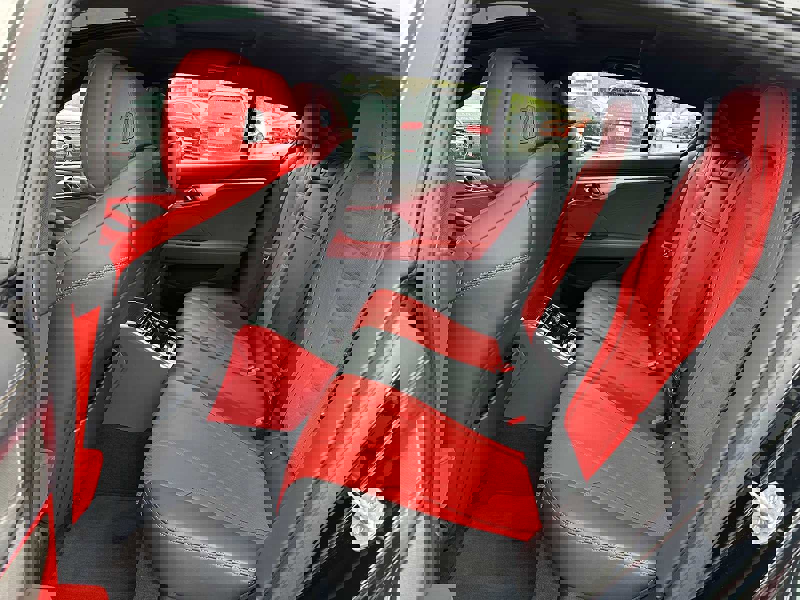 Used 2025 BMW M850i xDrive image 18