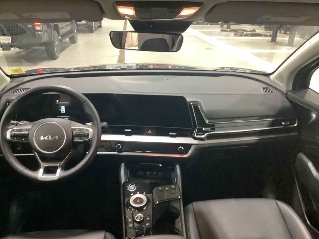 Certified 2023 Kia Sportage EX image 21