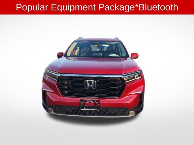 Used 2023 Honda Pilot Touring image 2