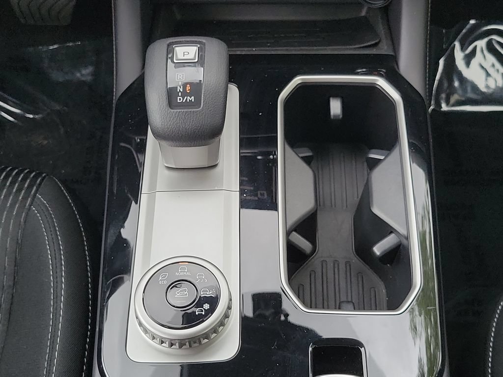 Used 2026 Mitsubishi Outlander ES FWD image 18