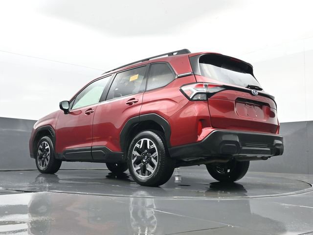 Used 2025 Subaru Forester Premium image 25