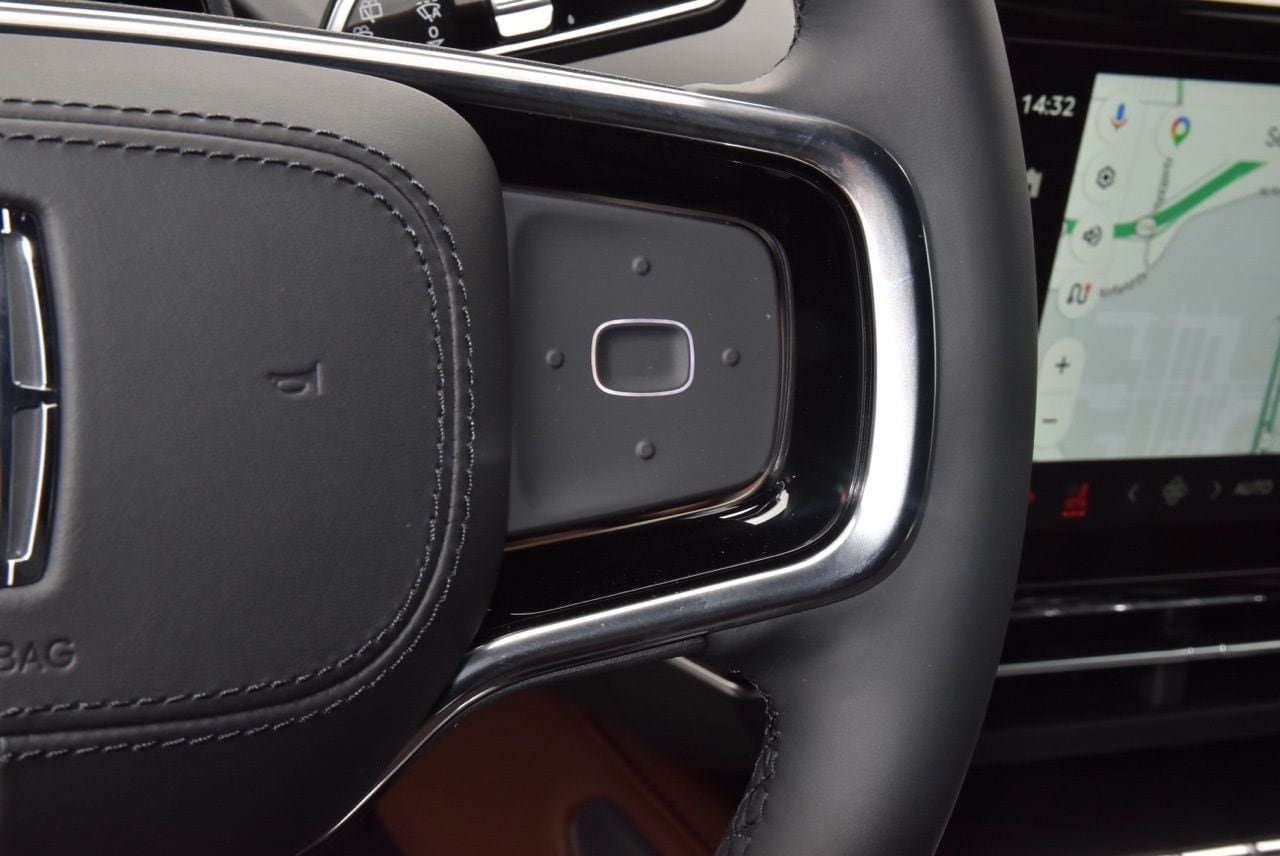 New 2026 Lincoln Nautilus Reserve w/ Jet Appearance Package AWD/4WD image 31