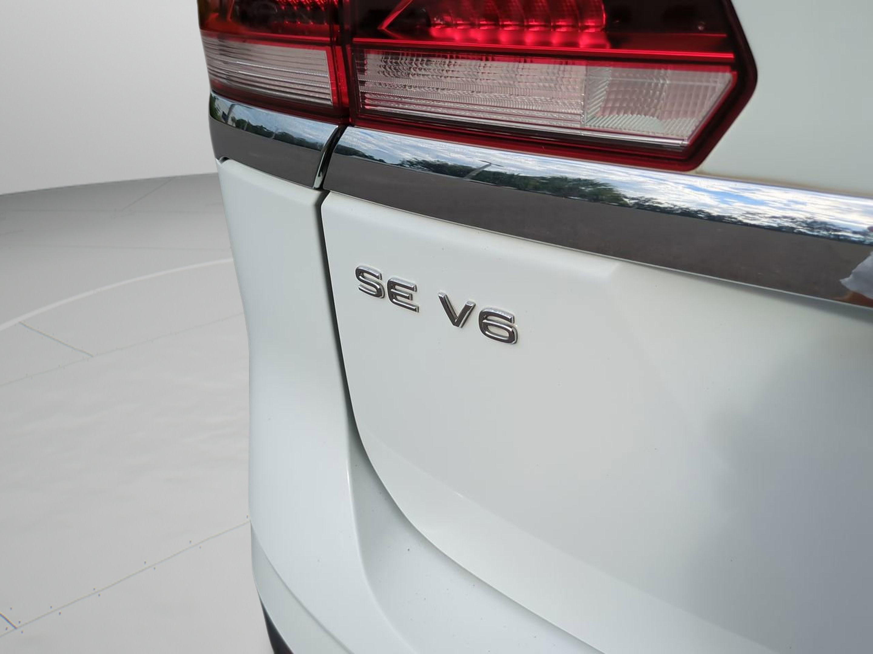 Used 2023 Volkswagen Atlas SE FWD image 31