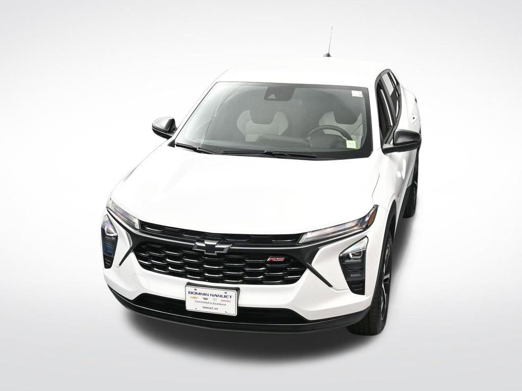 Used 2024 Chevrolet Trax RS image 23