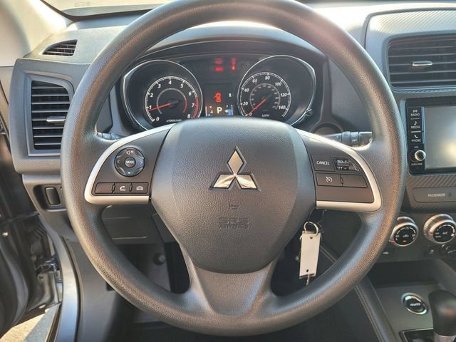 Used 2024 Mitsubishi Outlander Sport ES AWD/4WD image 19