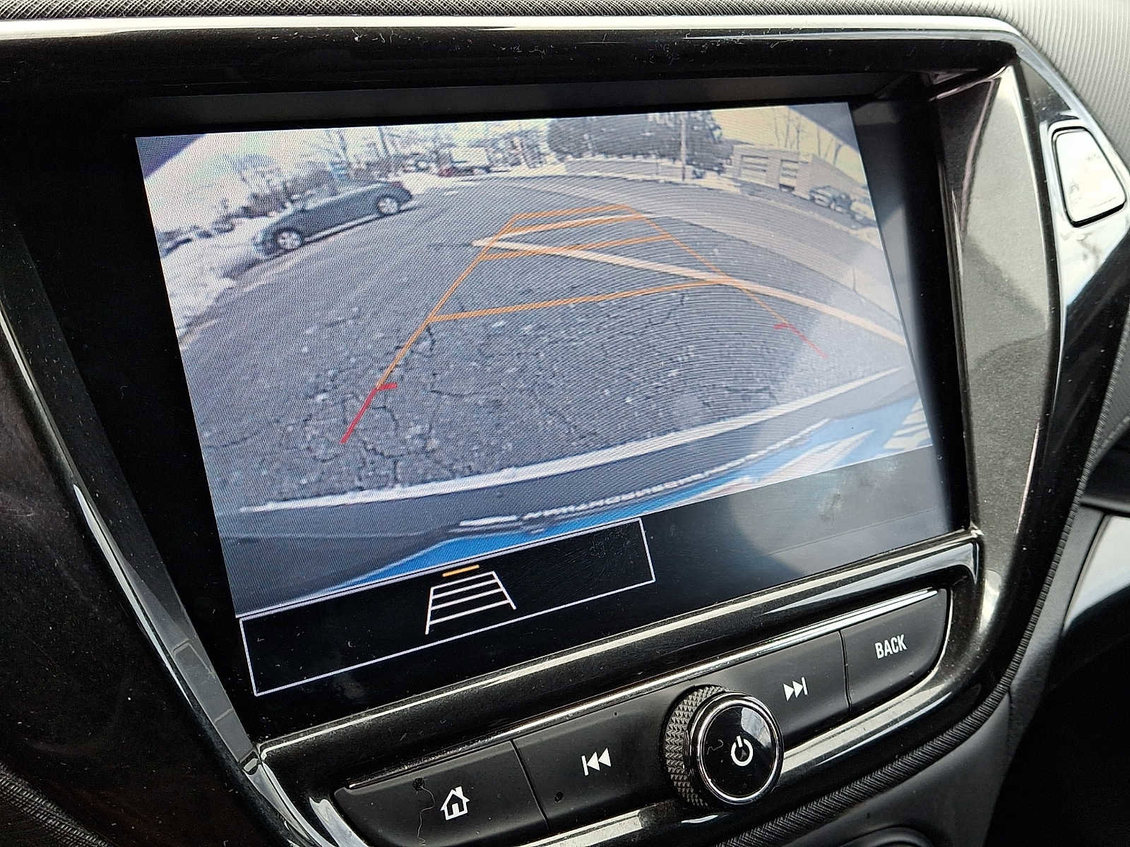 Used 2023 Chevrolet TrailBlazer LT w/ Convenience Package image 17