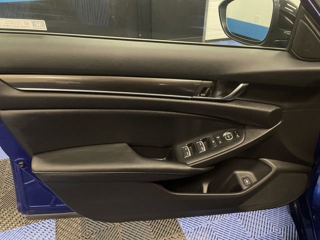 Used 2022 Honda Accord Sport image 13