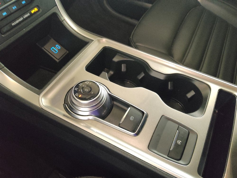 Used 2024 Ford Edge SEL image 26