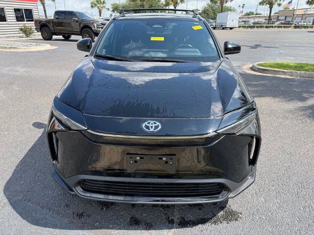 Used 2024 Toyota bZ4X XLE w/ Weather Package FWD image 9