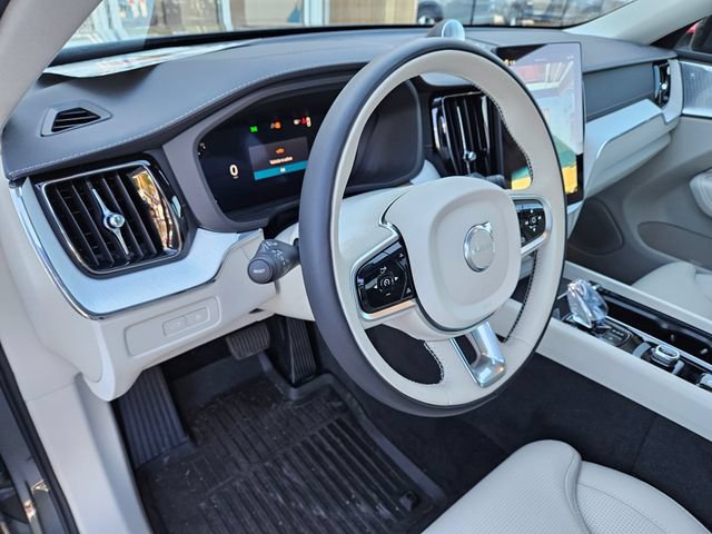 Used 2026 Volvo XC60 T8 Ultra AWD/4WD image 20