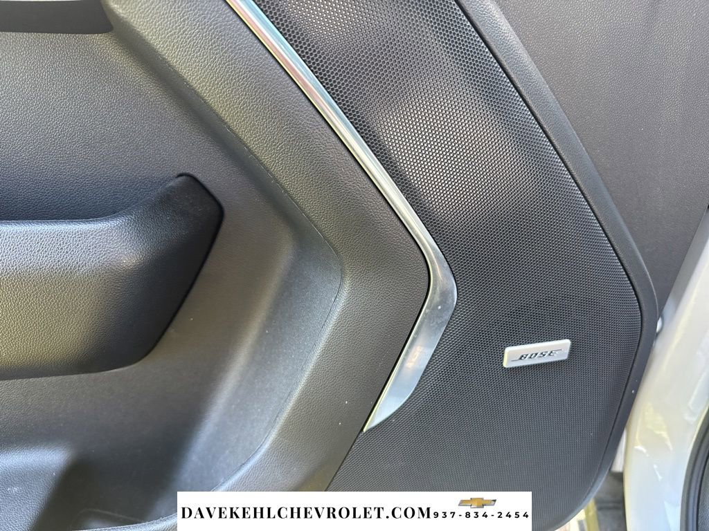 Used 2025 Chevrolet Tahoe Premier AWD/4WD image 10
