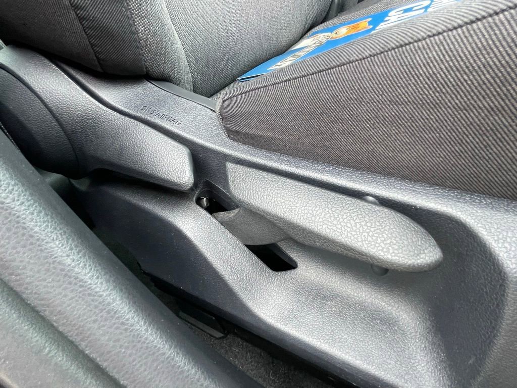 Used 2025 Toyota Camry LE FWD image 12