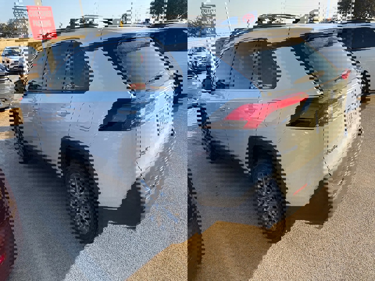 Used 2024 Toyota RAV4 XLE Premium image 4