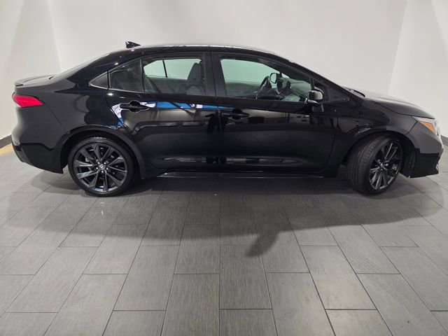Used 2024 Toyota Corolla SE FWD image 6