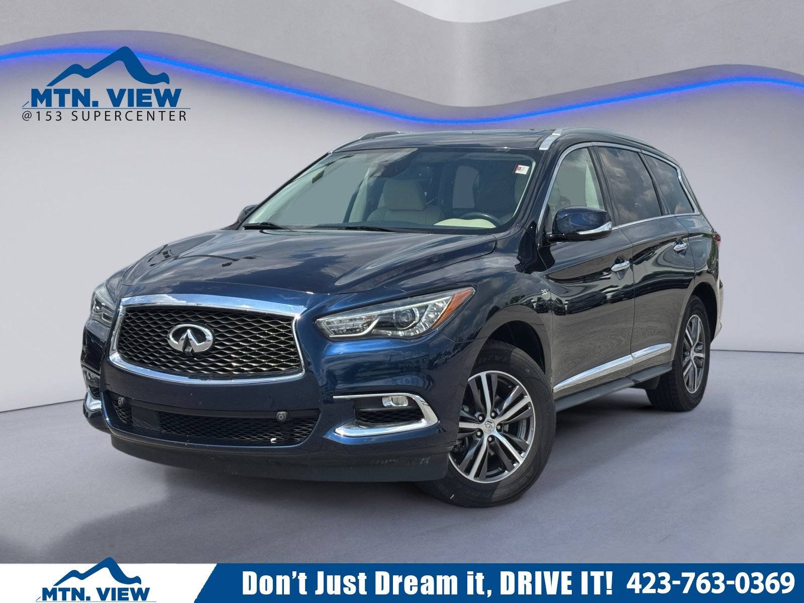 Used 2019 INFINITI QX60 Luxe w/ Essential Package FWD image 1