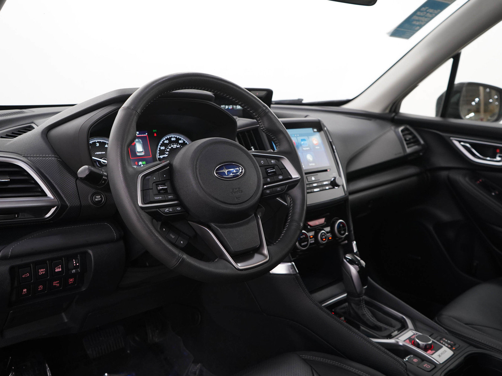 Used 2023 Subaru Forester Touring AWD/4WD image 26