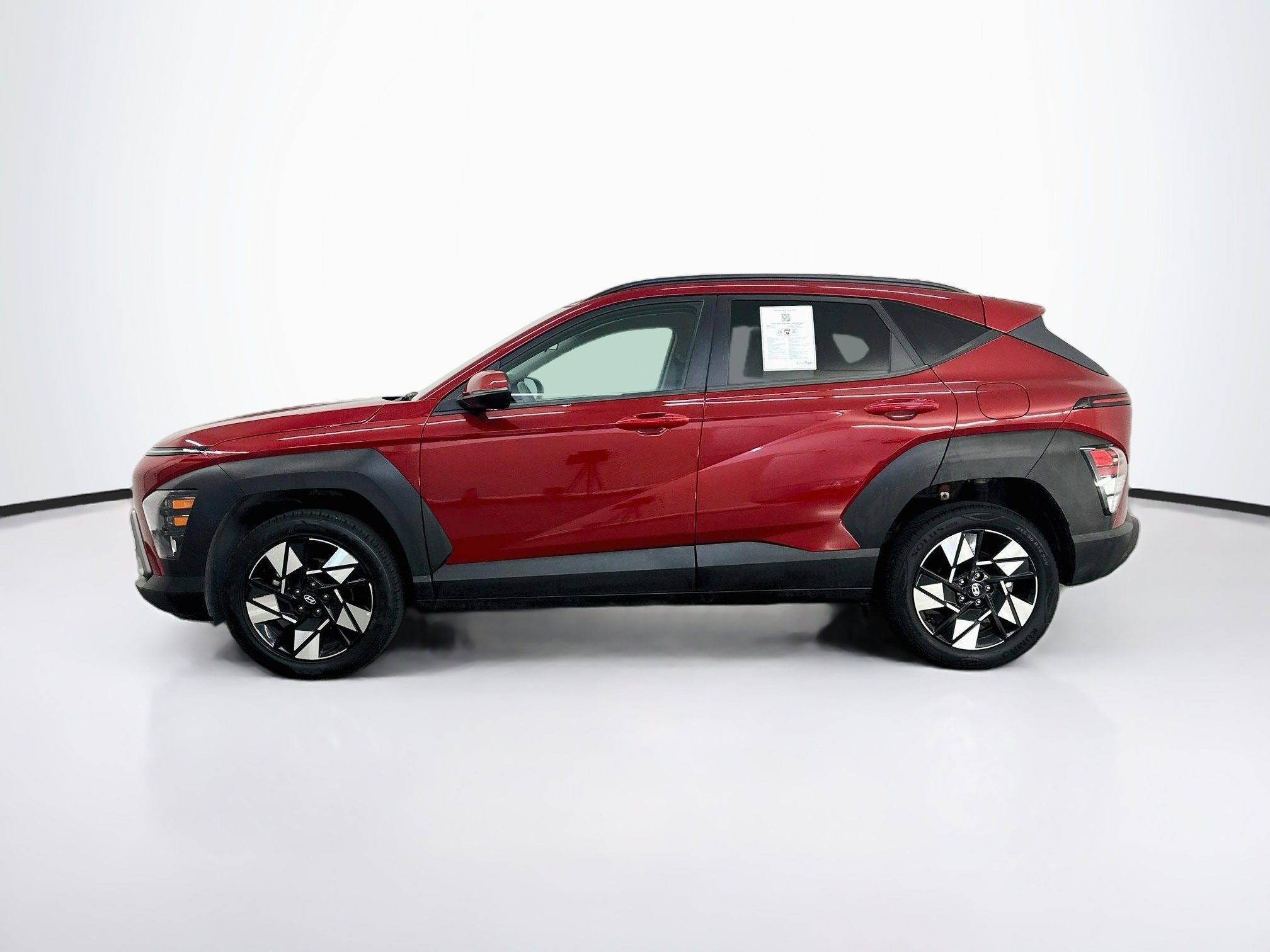 Used 2025 Hyundai Kona SEL AWD/4WD image 4