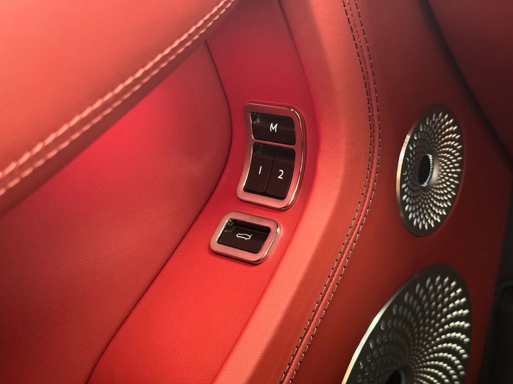 Used 2023 Bentley Continental GT Azure image 14