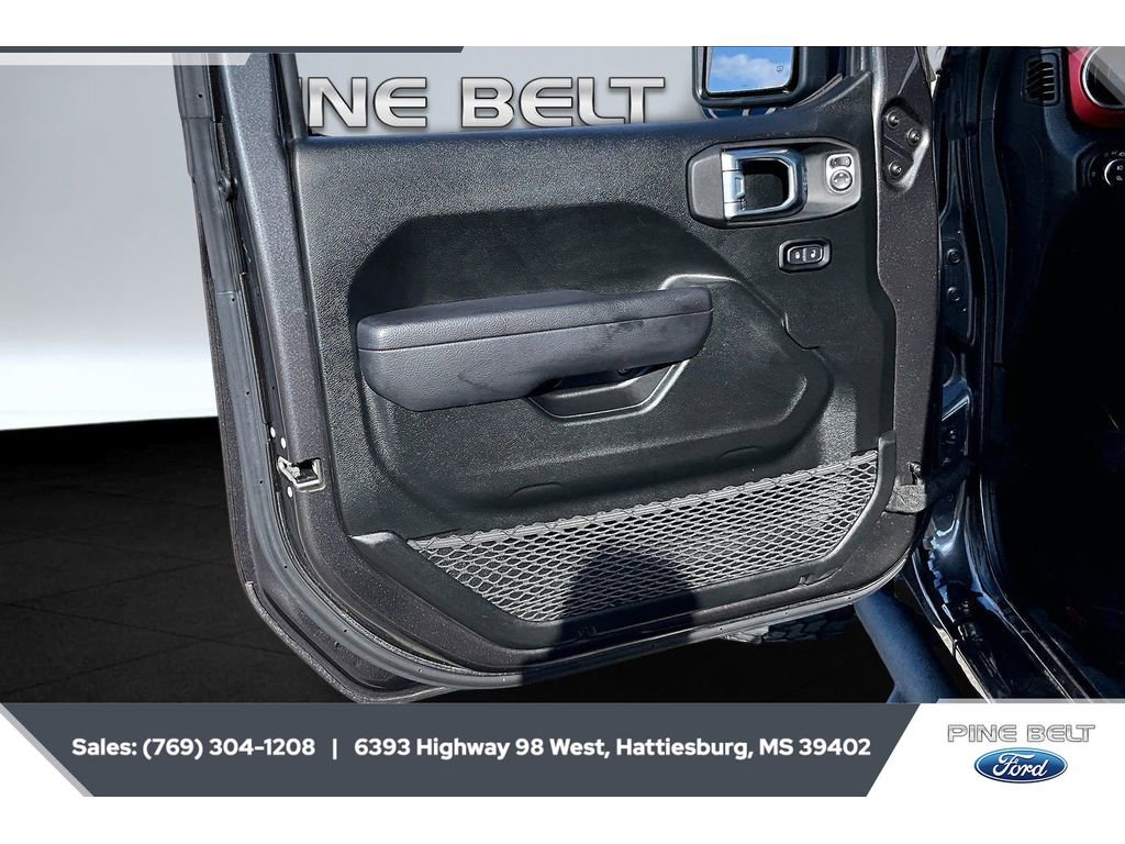 Used 2022 Jeep Gladiator Rubicon w/ LED Lighting Group image 18